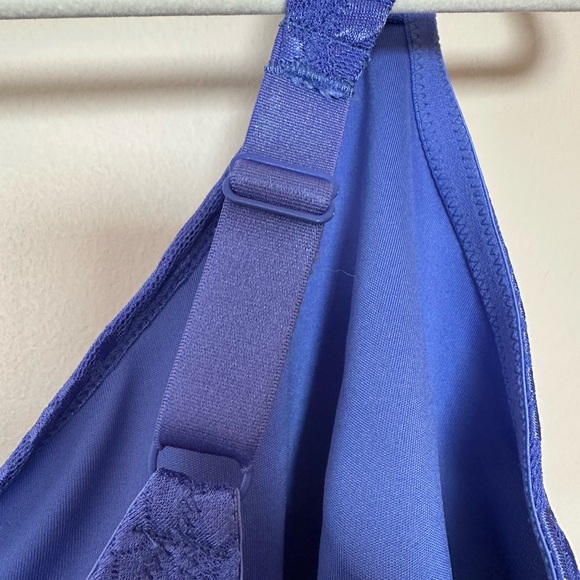 Lovely Lace Ladies Plus Size Bra - Picture 3 of 8